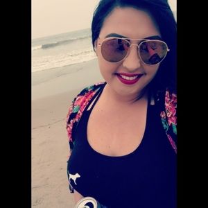 Meet your Posher, Katie